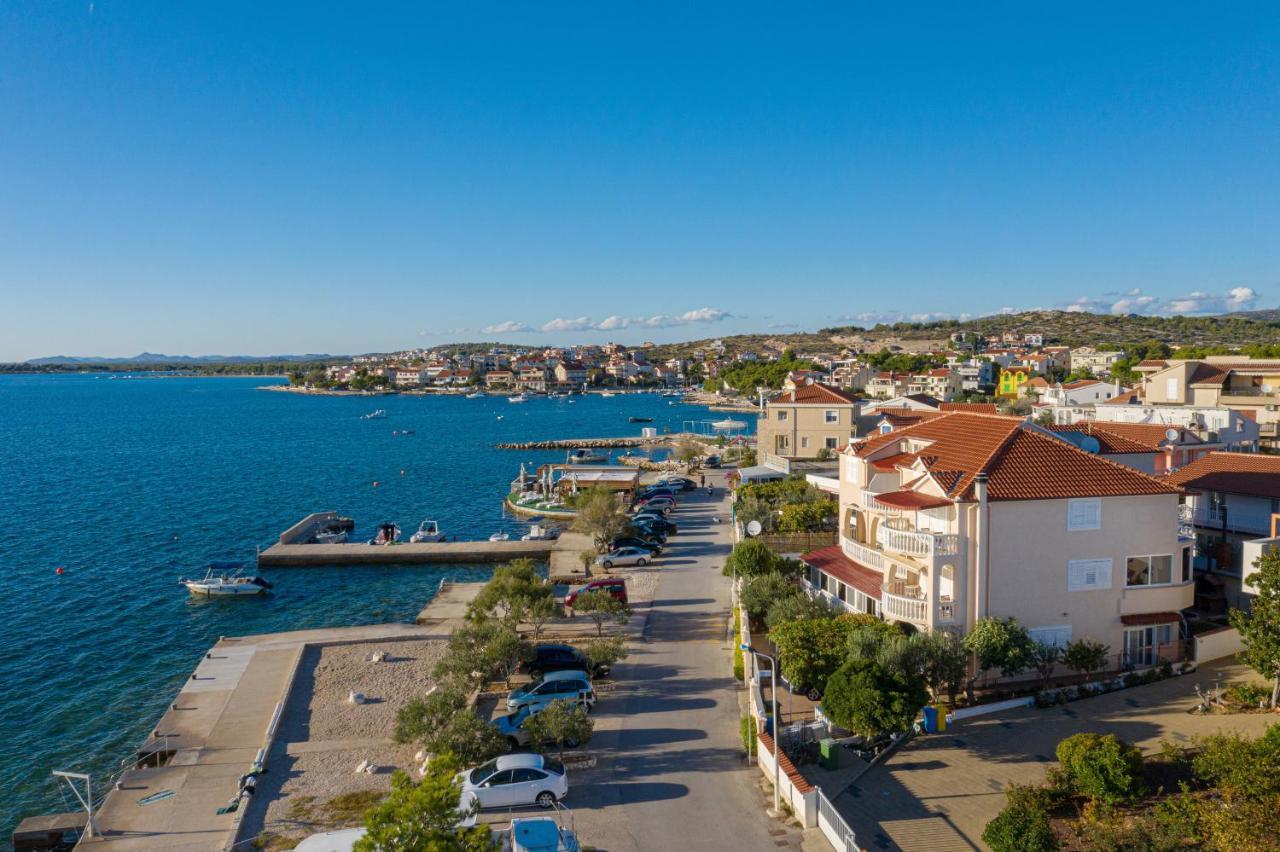 Apartments By The Sea Brodarica, Sibenik - 4194 Extérieur photo
