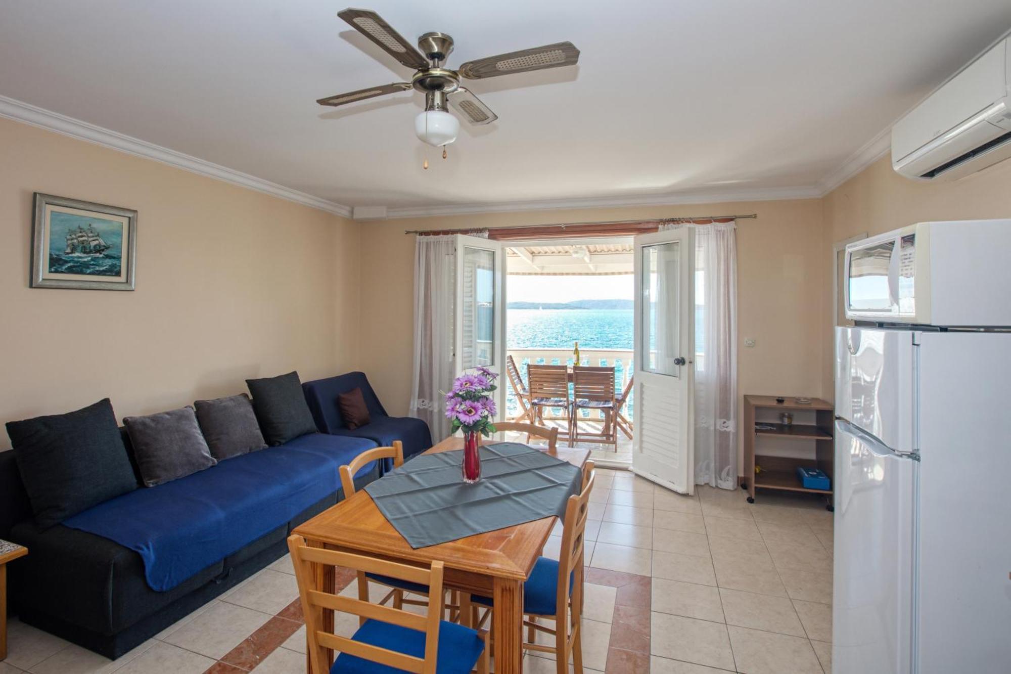 Apartments By The Sea Brodarica, Sibenik - 4194 Chambre photo